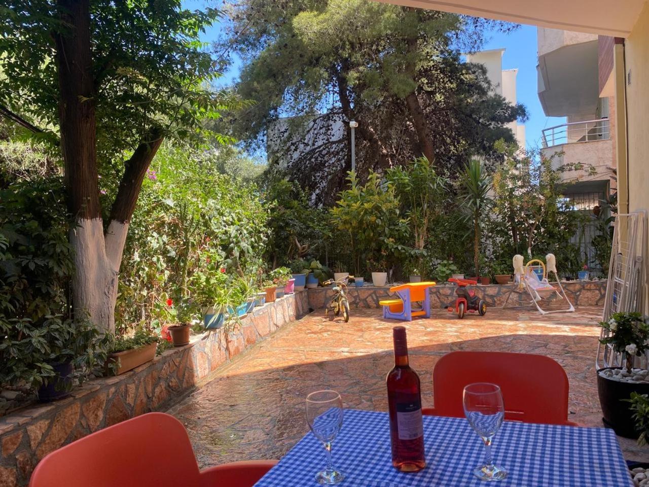 Olive Tree Apartment Sarande Ngoại thất bức ảnh